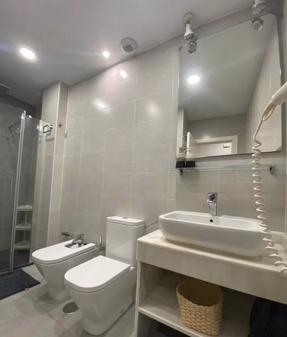 Piso en  Avenida del Gran Capitán 28 - Foto 5