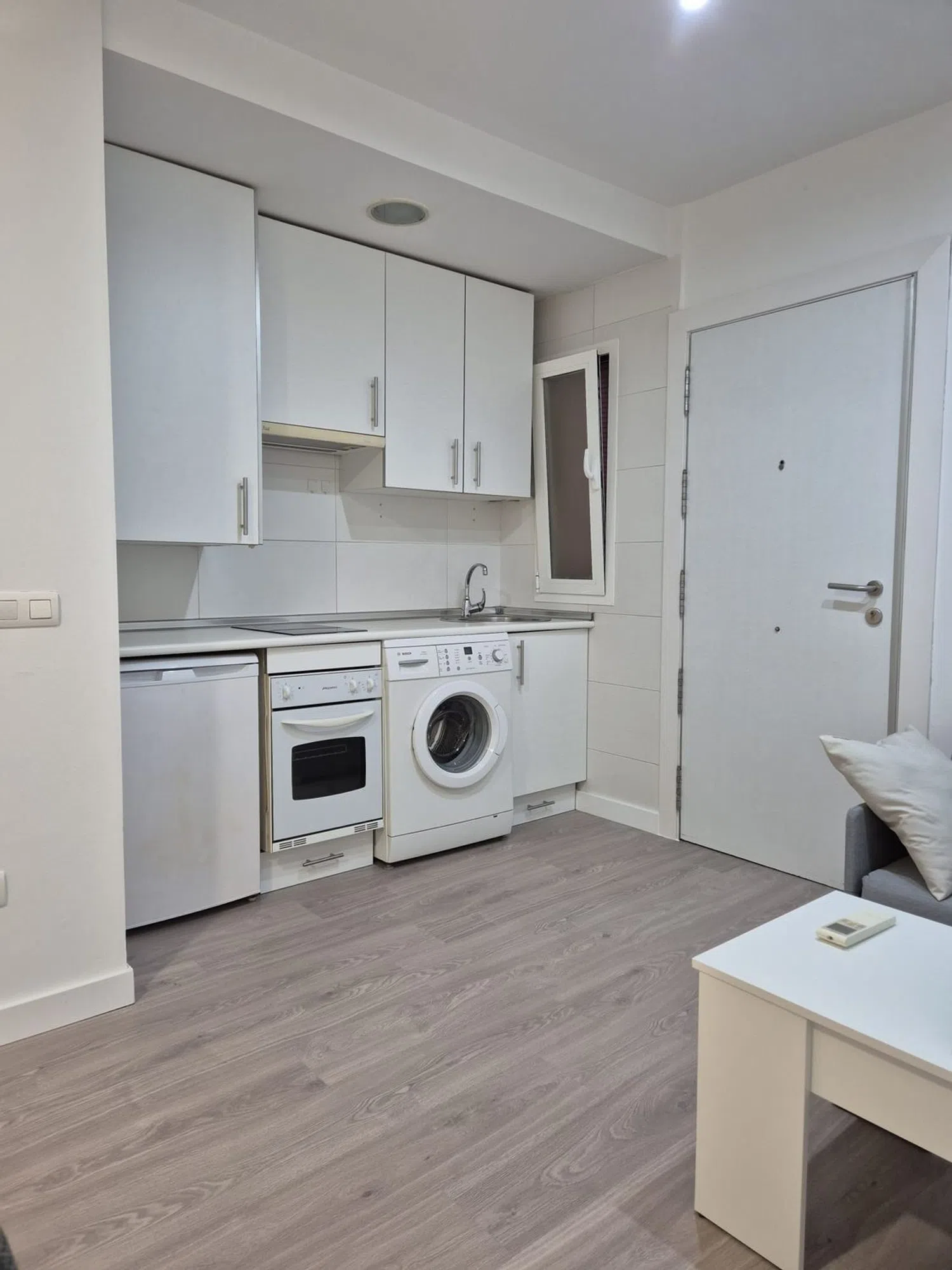 Estudio en calle de Tarragona, 38 - Foto 5