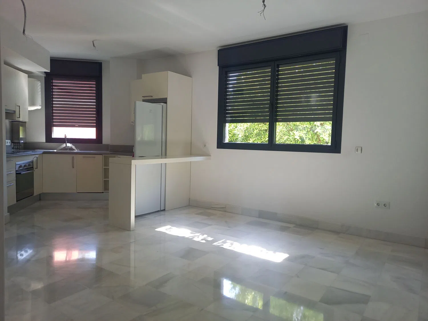Piso en calle Mary Ward, 1 - Foto 1