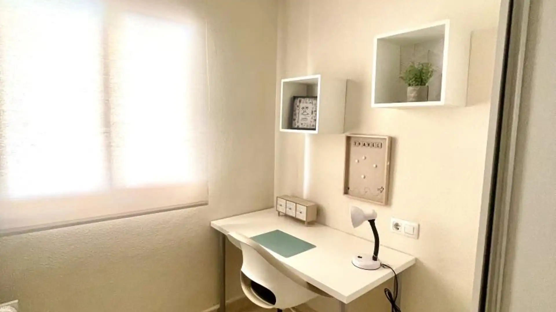 Piso en  Calle Andrómeda 9 - Foto 16