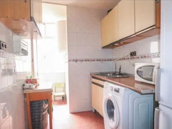 Piso en calle de Alpajés, 21 - Foto 2