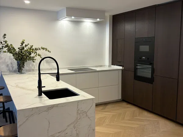 Piso en avenida Ramón y Cajal, 12 - Foto 3