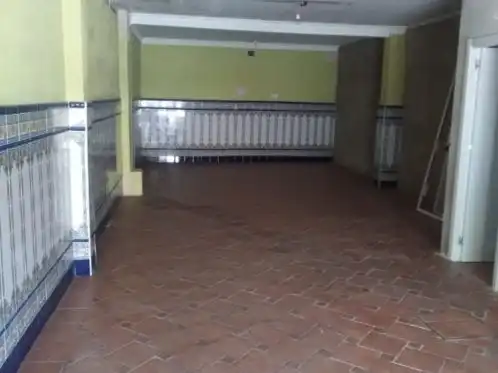 Local comercial en  Calle Guadalajara 103 - Foto 2