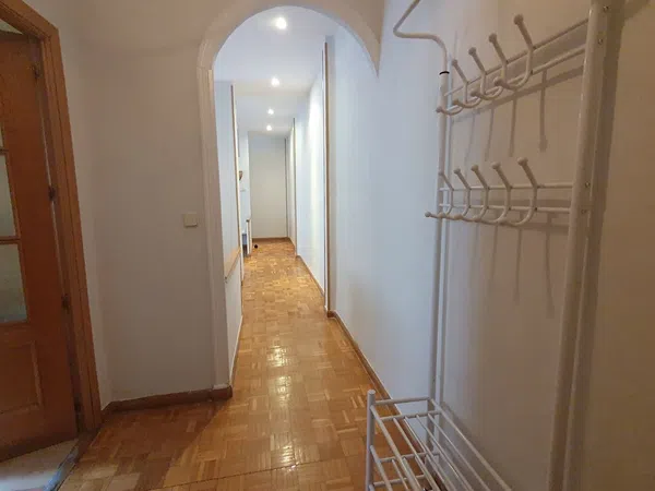 Piso en calle de Santa Cruz de Marcenado, 12