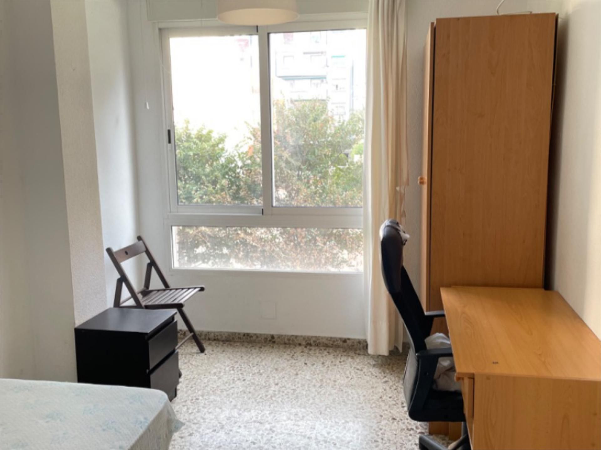 Piso en  Calle Obispo Frutos 4 - Foto 3