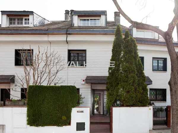 Casa o chalet independiente en Avenida de l'Enllaç - Foto 43