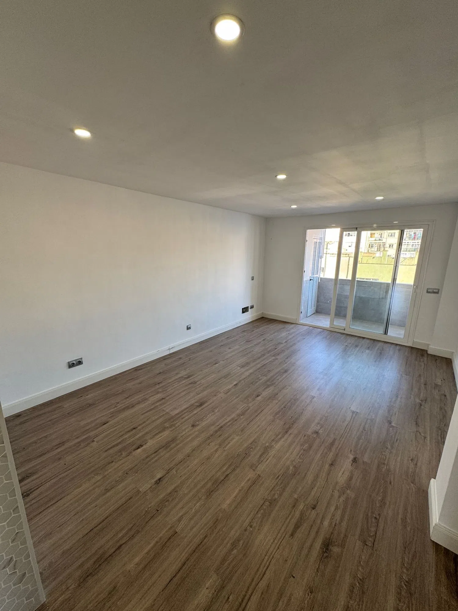 Piso en calle de Rovira i Virgili, 16 - Foto 1