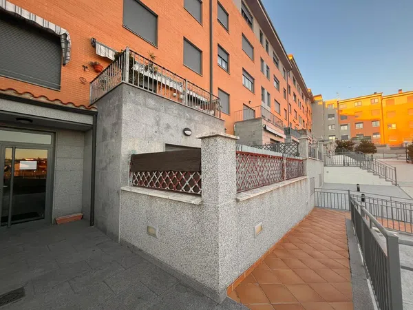 Piso en Calle Campo Azálvaro, 6, Hervencias Altas - El Pinar, Hervencias Altas - El Pinar - Foto 1