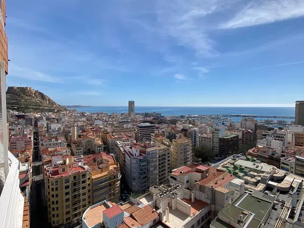 Piso en calle Poeta Vila y Blanco, 4 - Foto 1