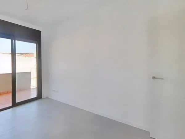 Piso en Barrio Ègara - Foto 16