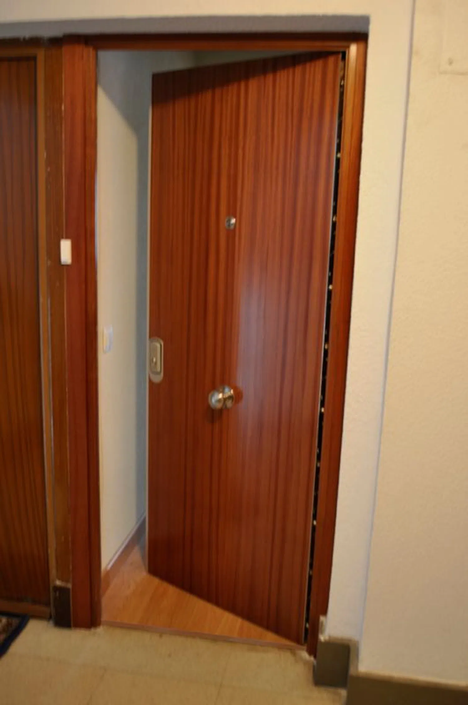 Piso en calle de Melchor Fernández Almagro, 76 - Foto 2