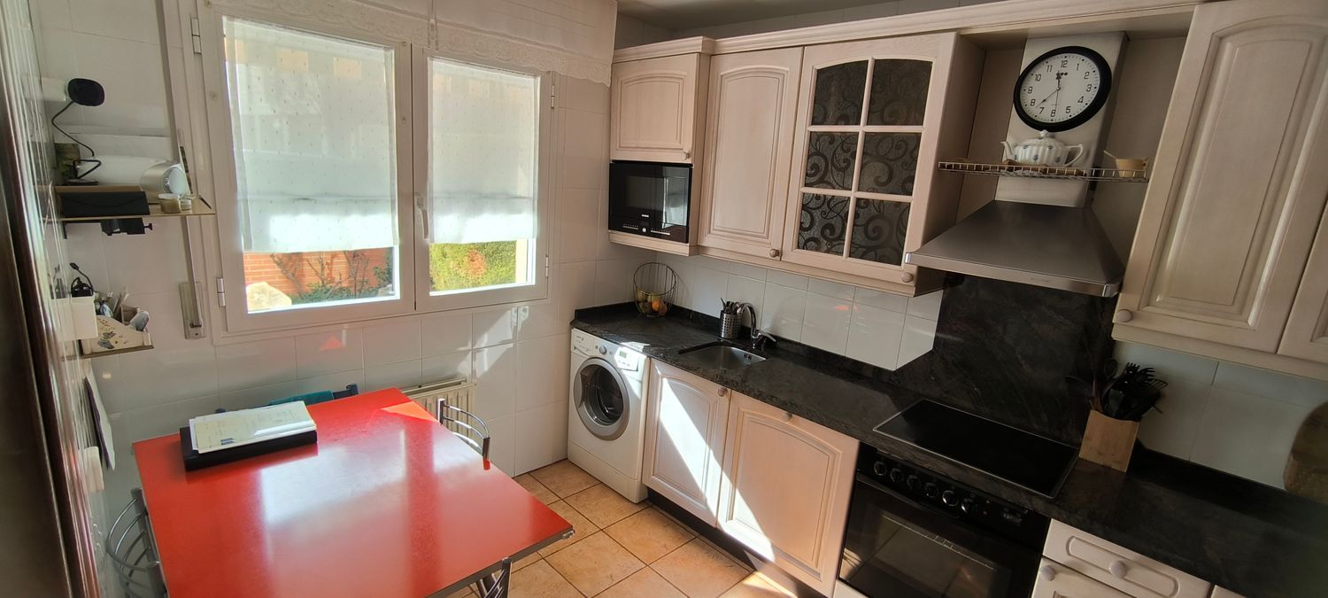 Chalet adosado en calle Quiñones, 22 Ap - Foto 10