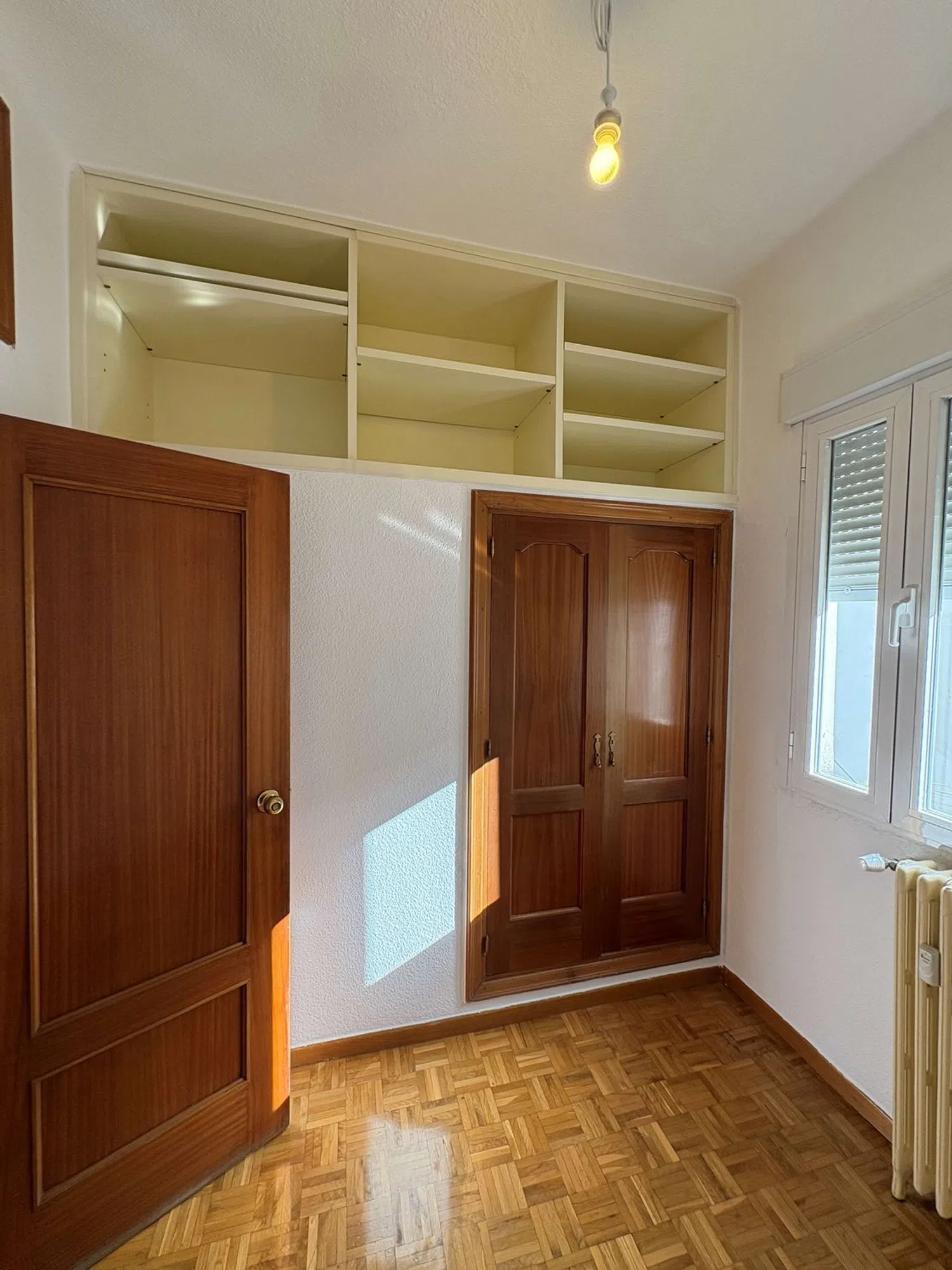 Piso en calle de Guzman el Bueno, 41 - Foto 9