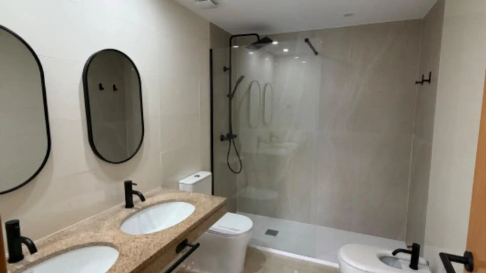 Piso en  passatge del Mar d'Alborán 8 - Foto 12