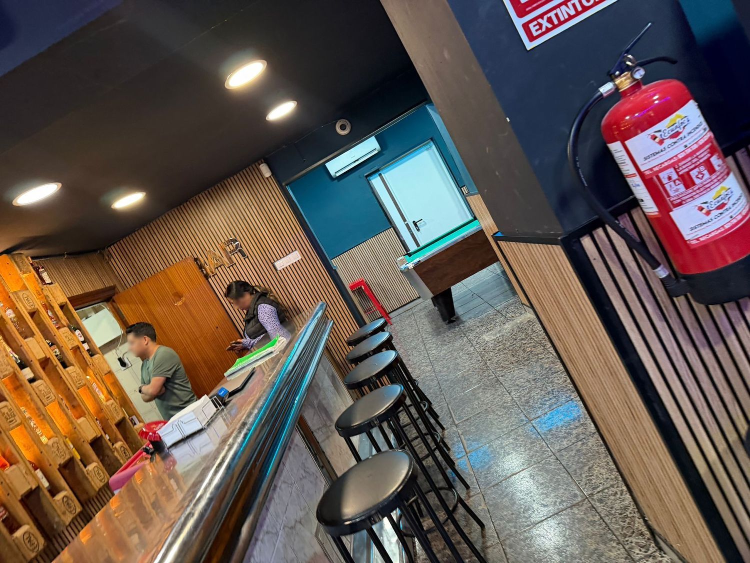 Bar de copas en traspaso en Calle de Diògenes - Foto 17
