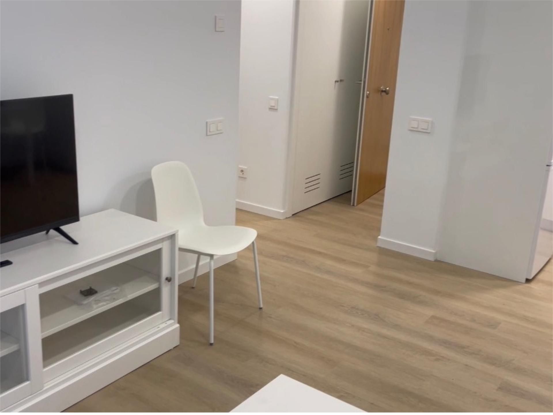 Piso en  Calle Doctor Alfonso Chiscano Díaz 24 - Foto 12