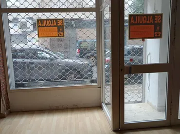 Local comercial en  Calle Fernando IV 18 - Foto 3