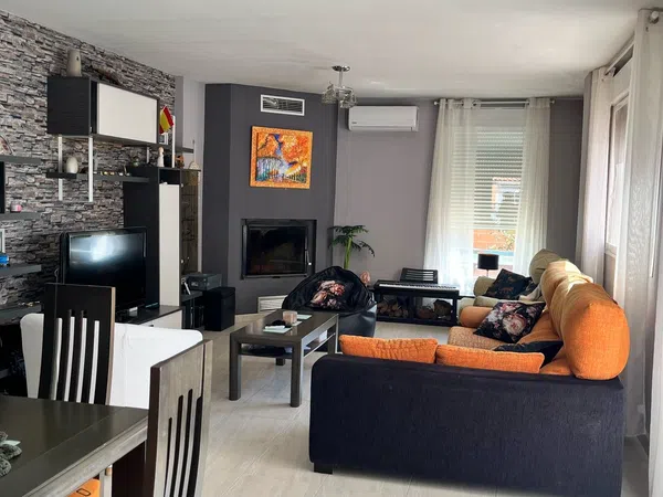 Chalet pareado en Calle Valdezarza, 30 - Foto 4