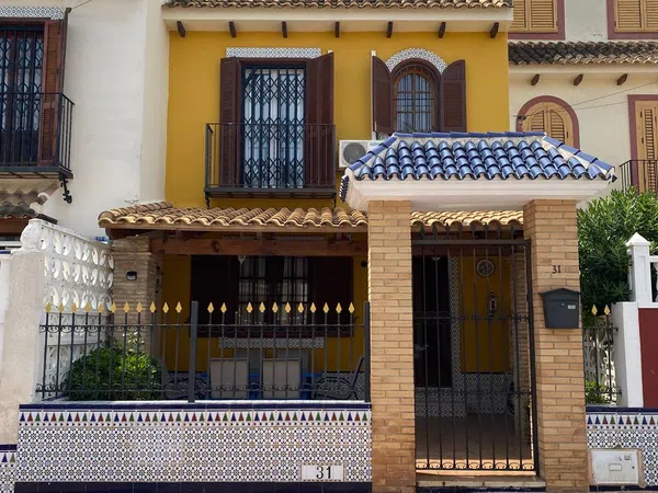 Chalet adosado en Calle Doctor Alexander Fleming, 31 - Foto 1