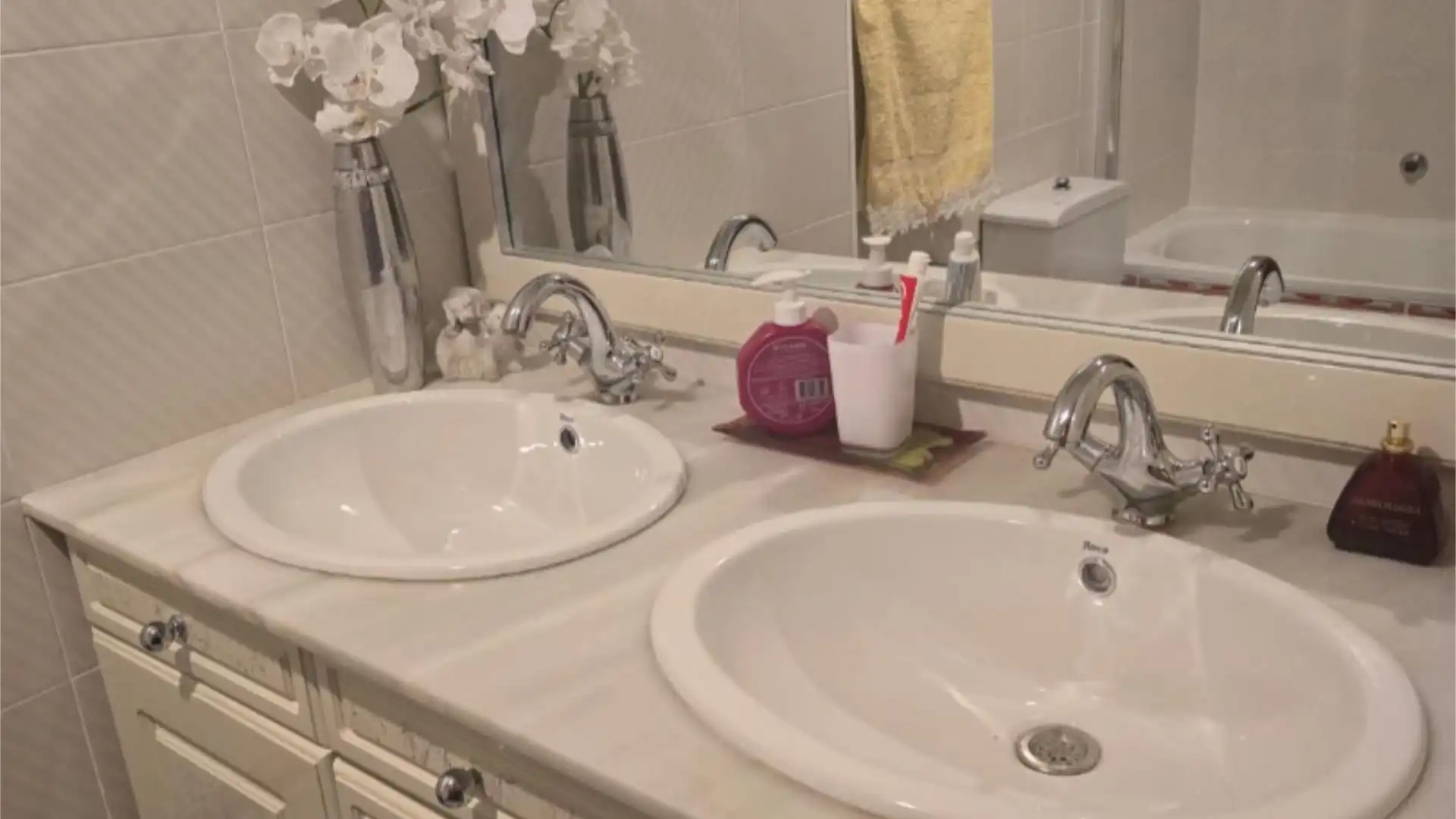 Piso en  Carrer Joan Miró 1 - Foto 13