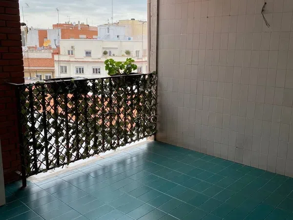 Piso en calle de Santa Feliciana, 7