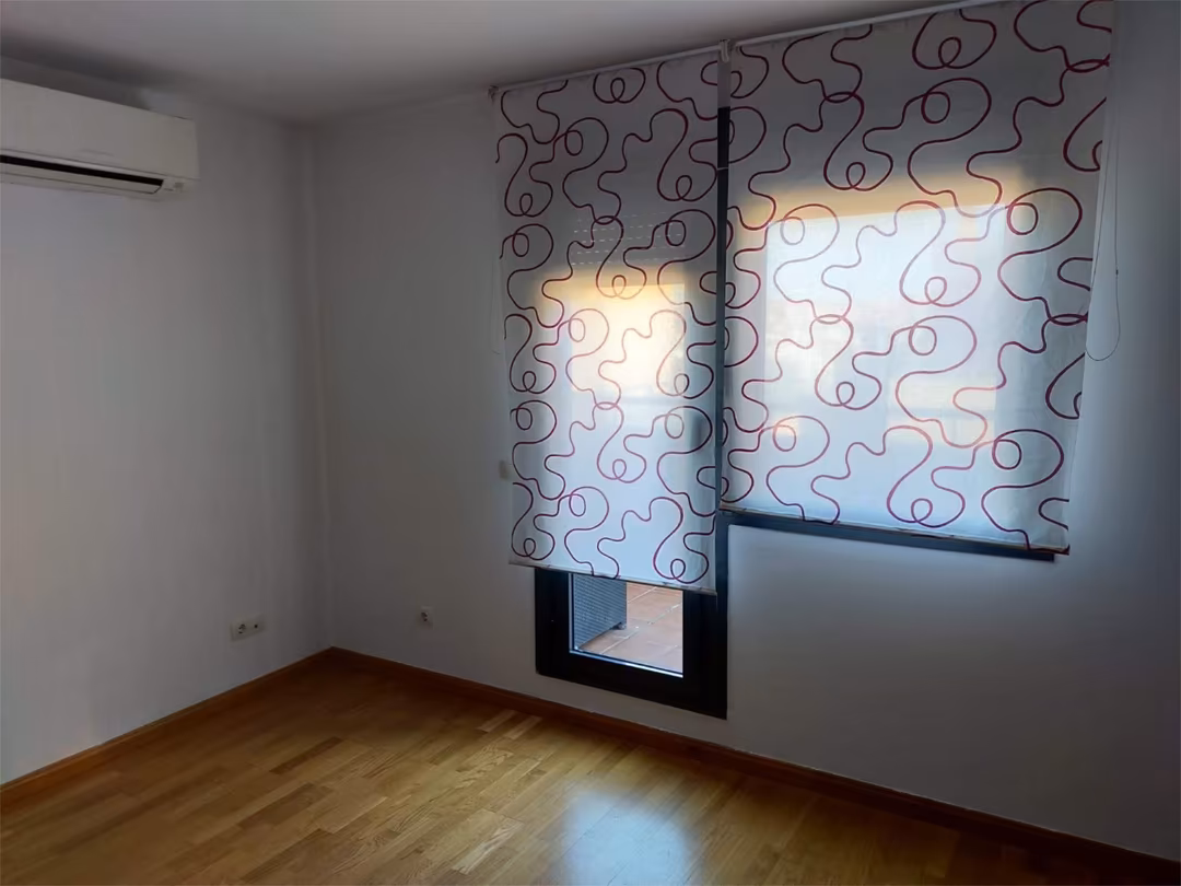 Piso en  Camino de Valderribas 81