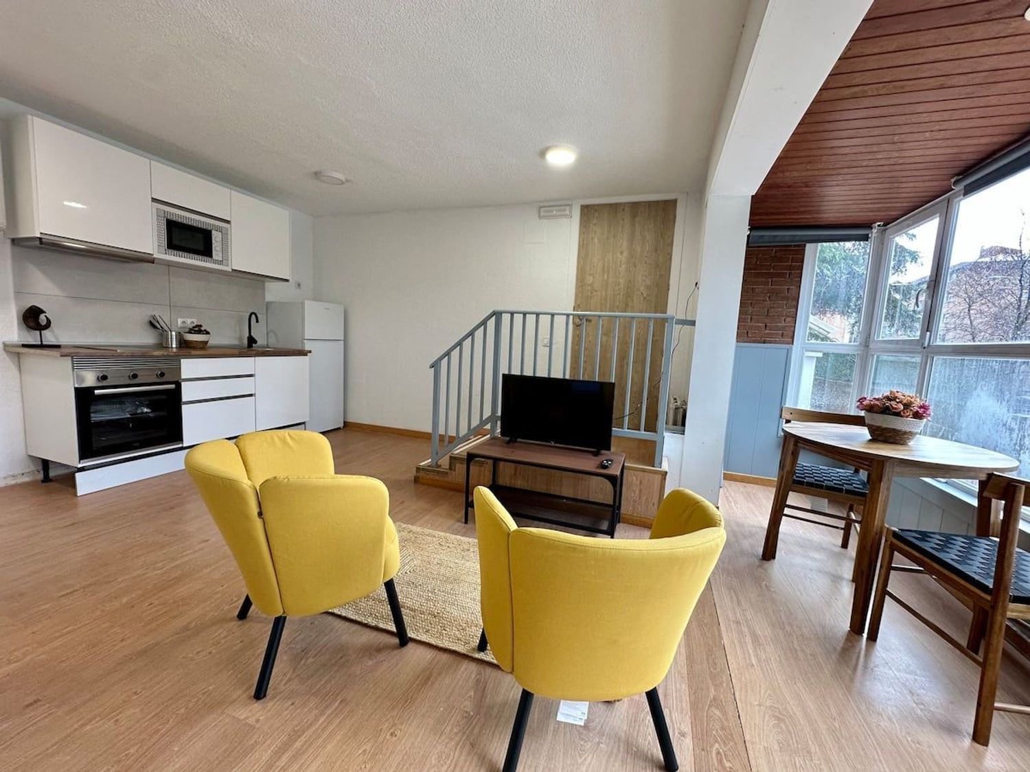 Estudio en calle del General Aranaz, 54 - Foto 1