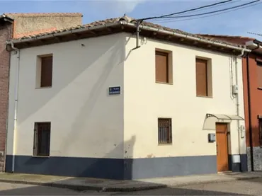 Chalet en Calle la torre - Foto 1