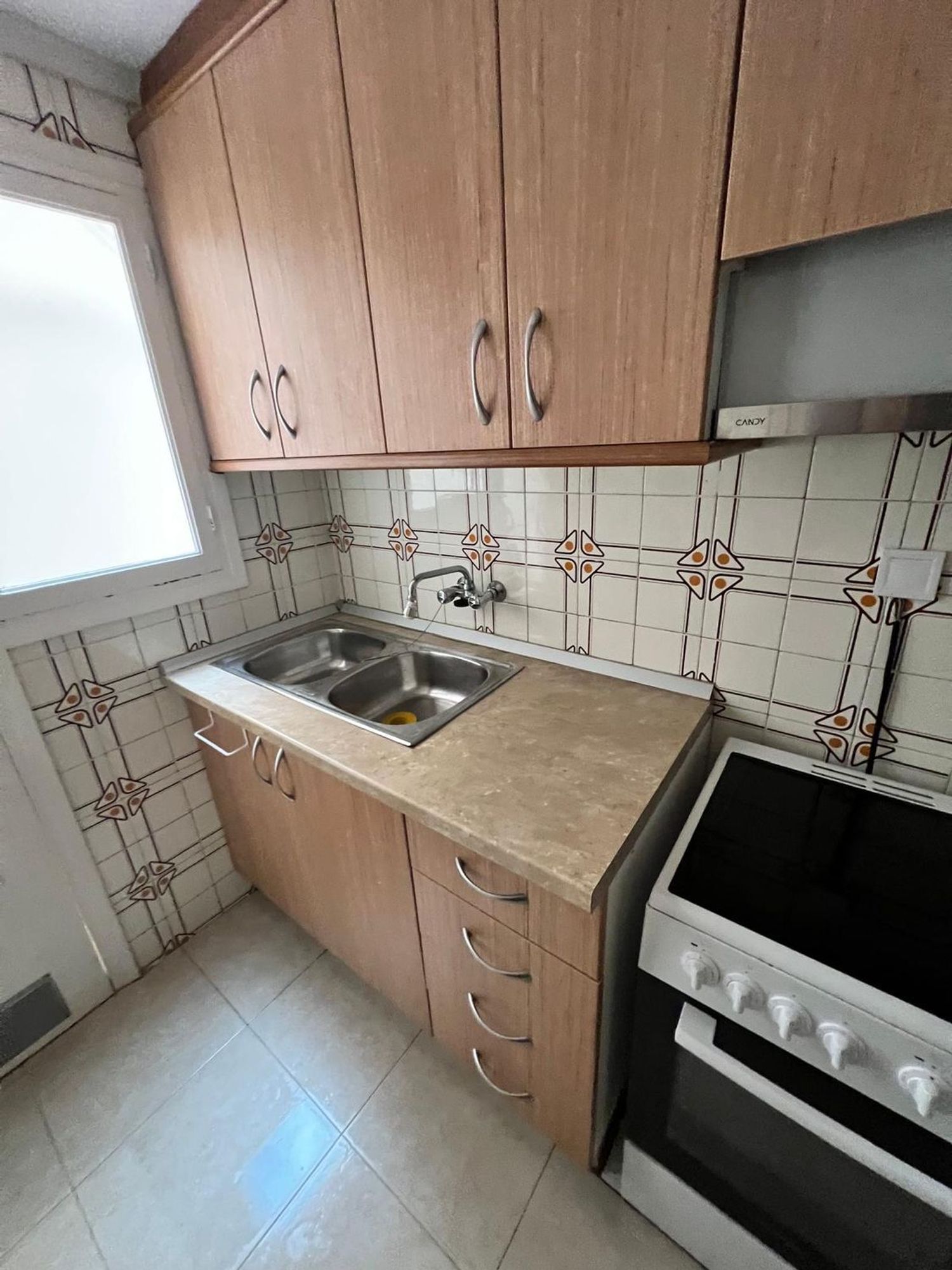 Piso en calle Brigadier Algarra, 48 - Foto 2