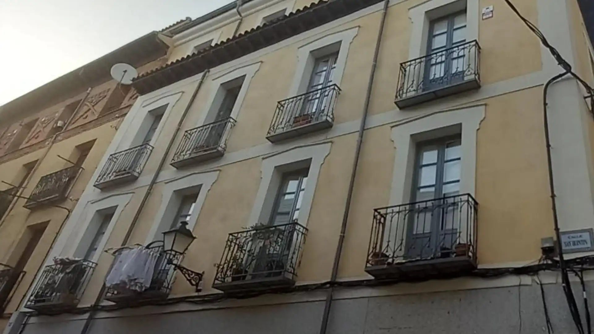 Piso en  Calle San Quintín 2 - Foto 3