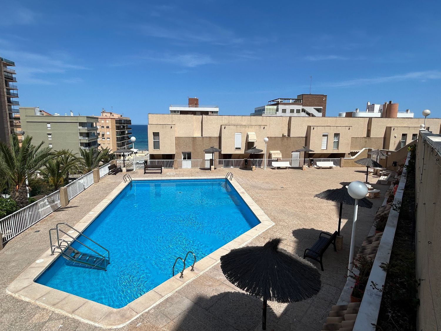 Piso en Arenales del Sol - Foto 27