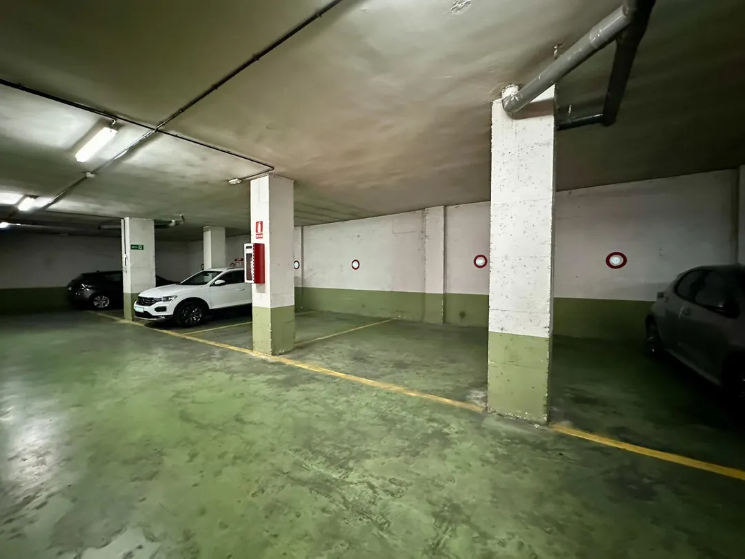 Piso en  Calle Torre de Peralada 3 - Foto 20