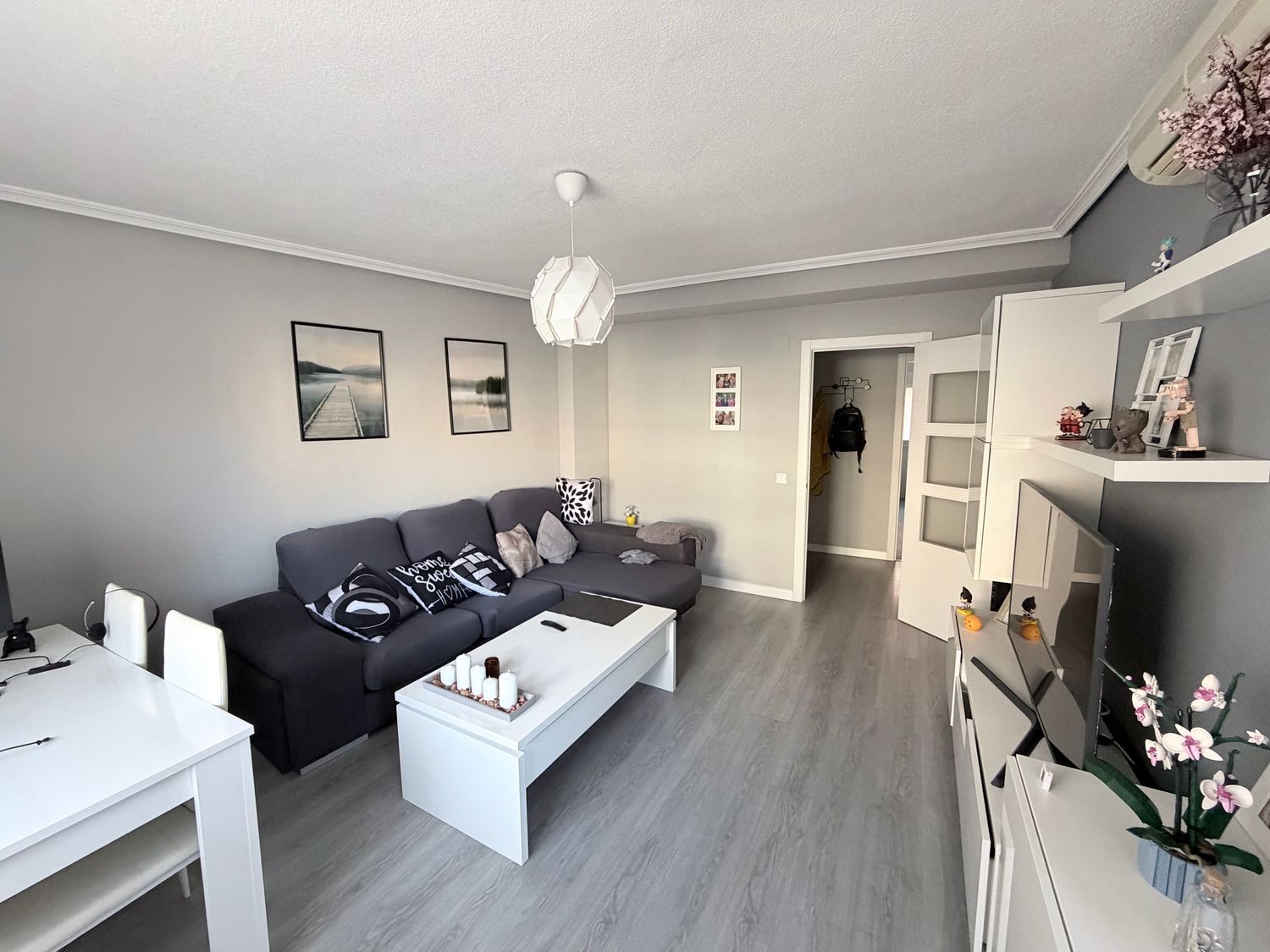 Piso en venta en Calle Navas de Tolosa, 5 - Foto 1