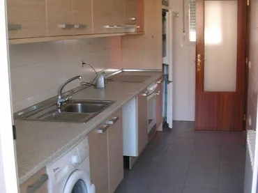 Apartamento en  Calle de Valle de Oza 16 - Foto 8