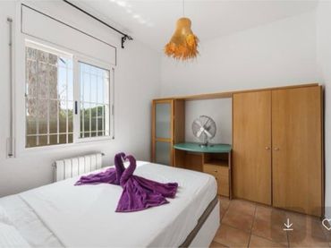 Casa adosada en Urbanizacion aiguaviva - Foto 6