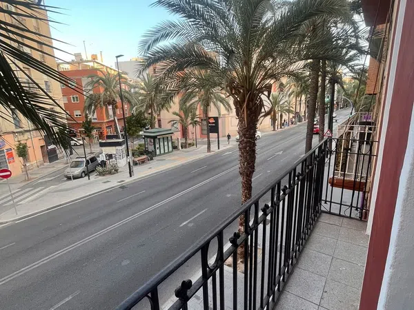 Piso en Plaza San Antonio, 6, Campoamor - Foto 2