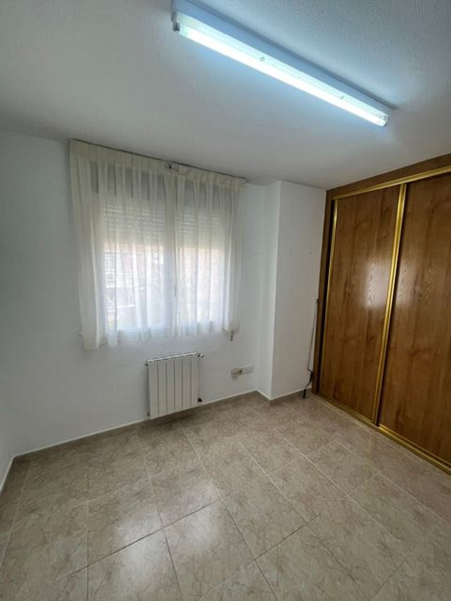 Piso en Calle del Corazón de María - Foto 6