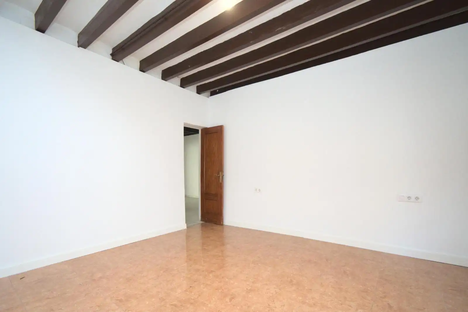Piso en  Carrer de Bernat Amer 2 - Foto 7