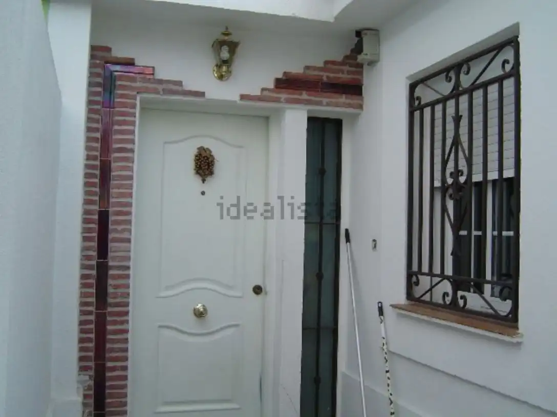 Casa adosada en  Calle Madroños 18 - Foto 8