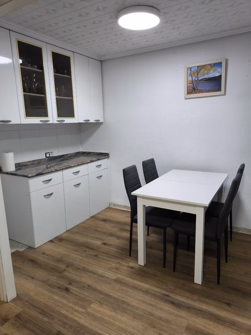 Piso en  Carrer del Cayuco 3 - Foto 8