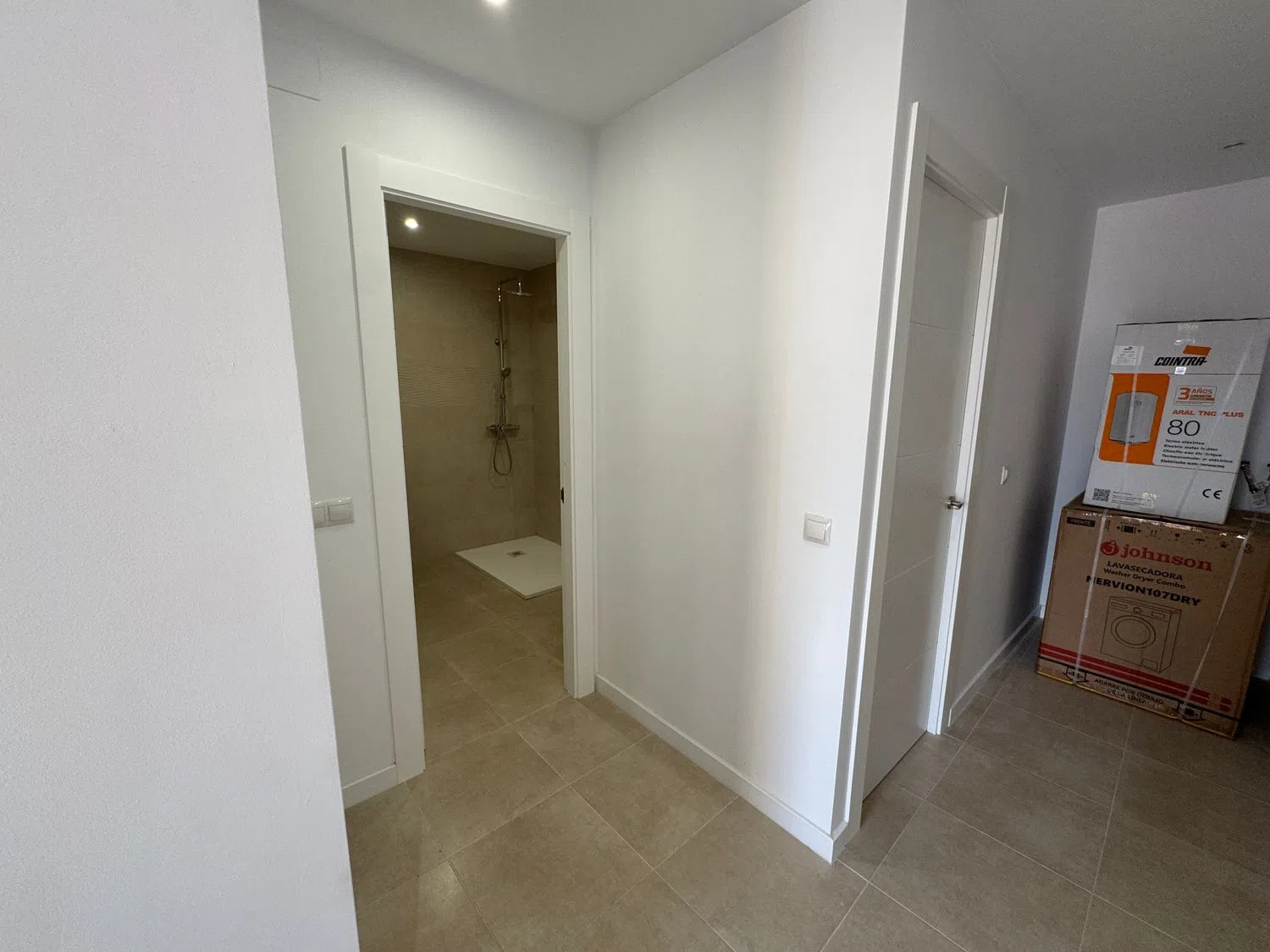 Chalet adosado en calle María José, 18 - Foto 4