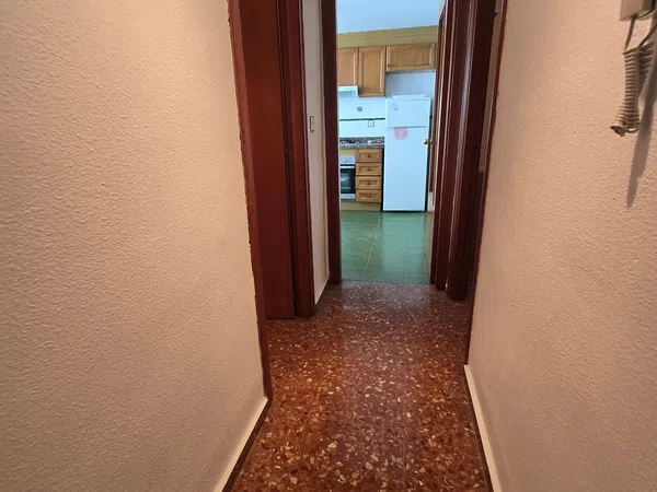 Piso en Avenida del Primer de Maig - Foto 16