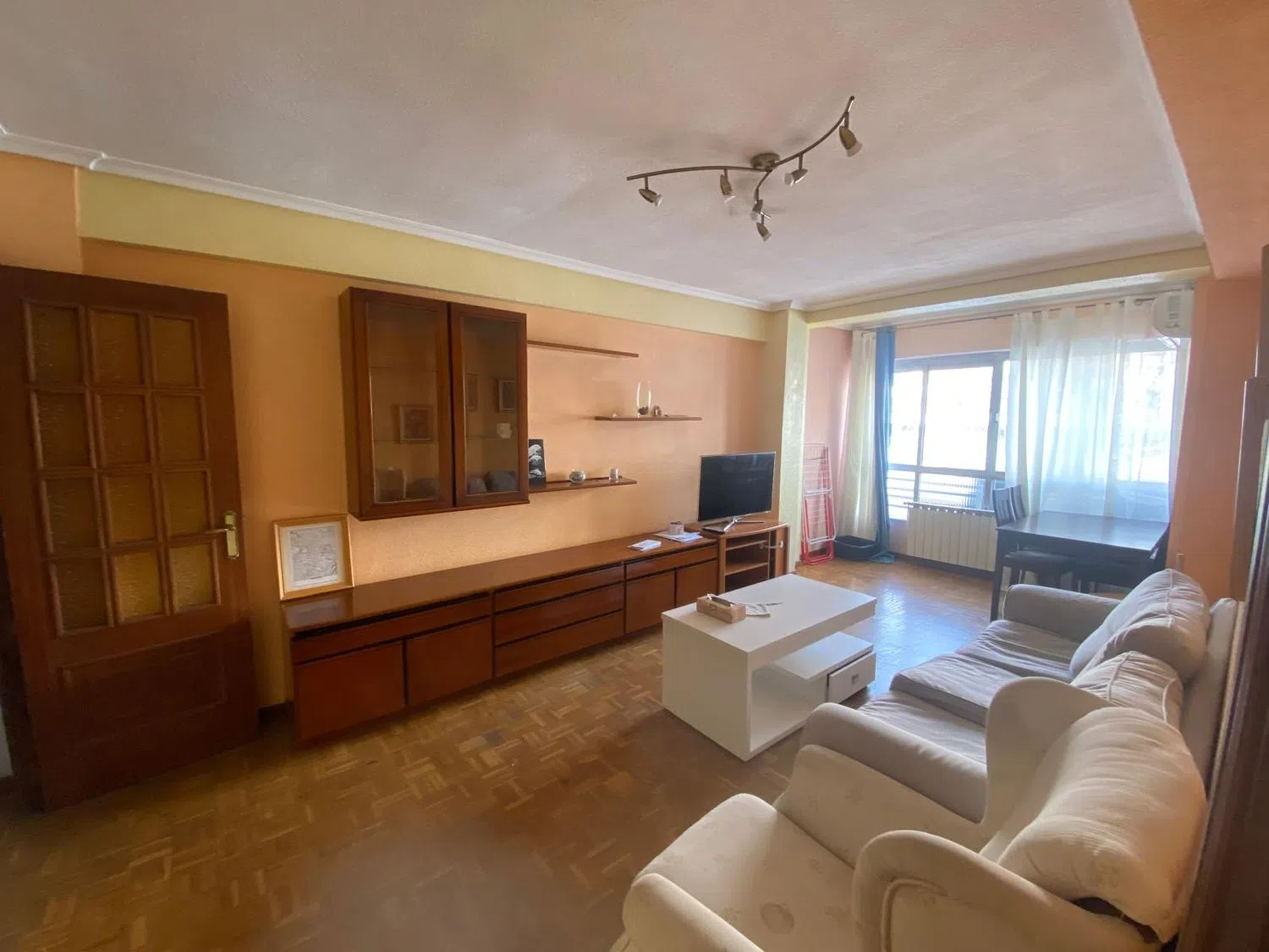 Piso en calle de la Isla de Arosa, 15