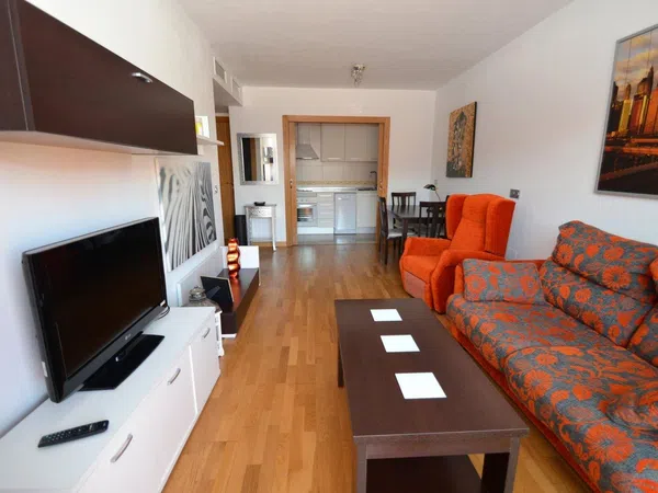 Piso en avenida Don Juan de Borbón, 35