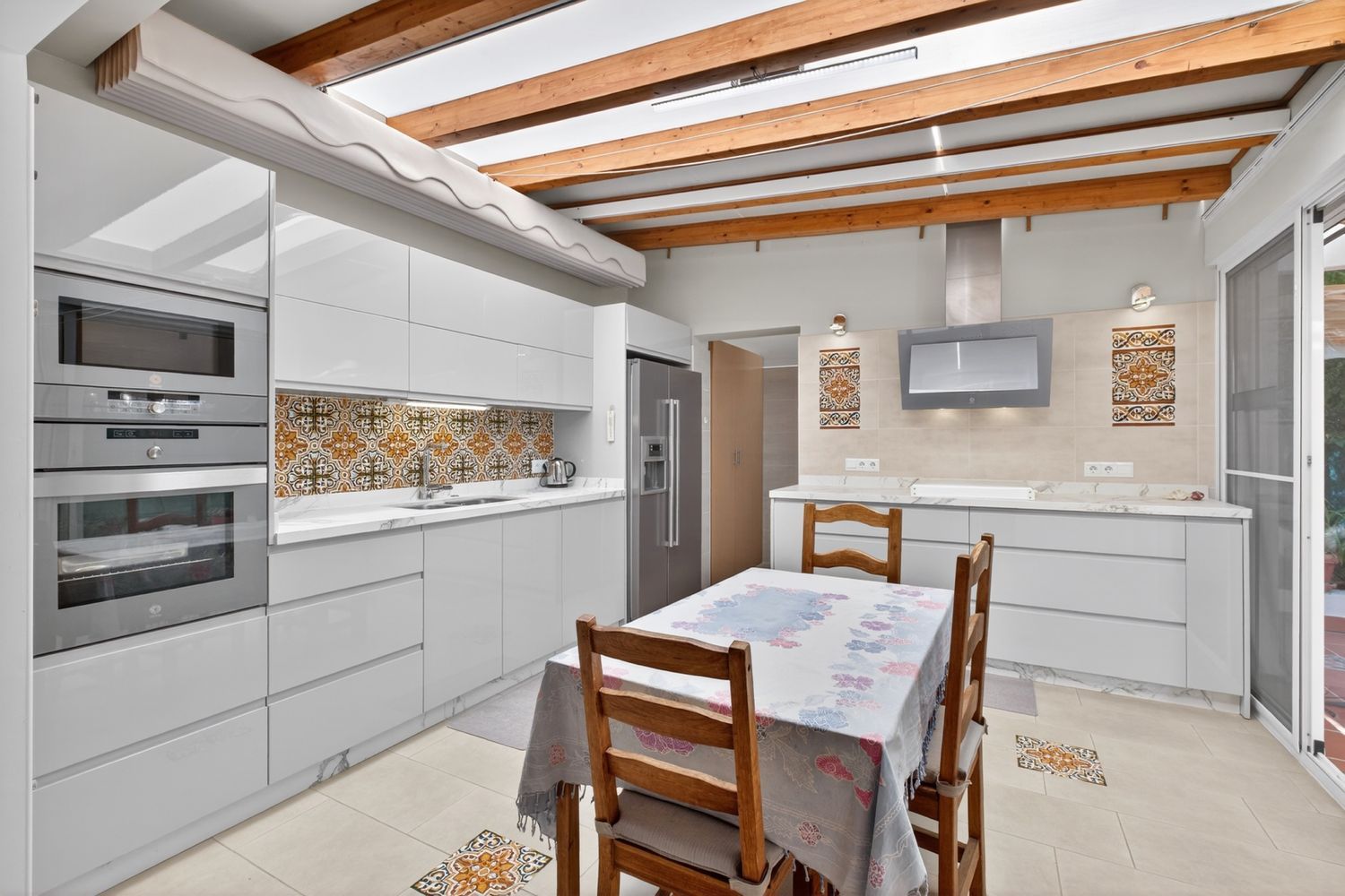 Chalet adosado en calle Almería, 63 - Foto 2