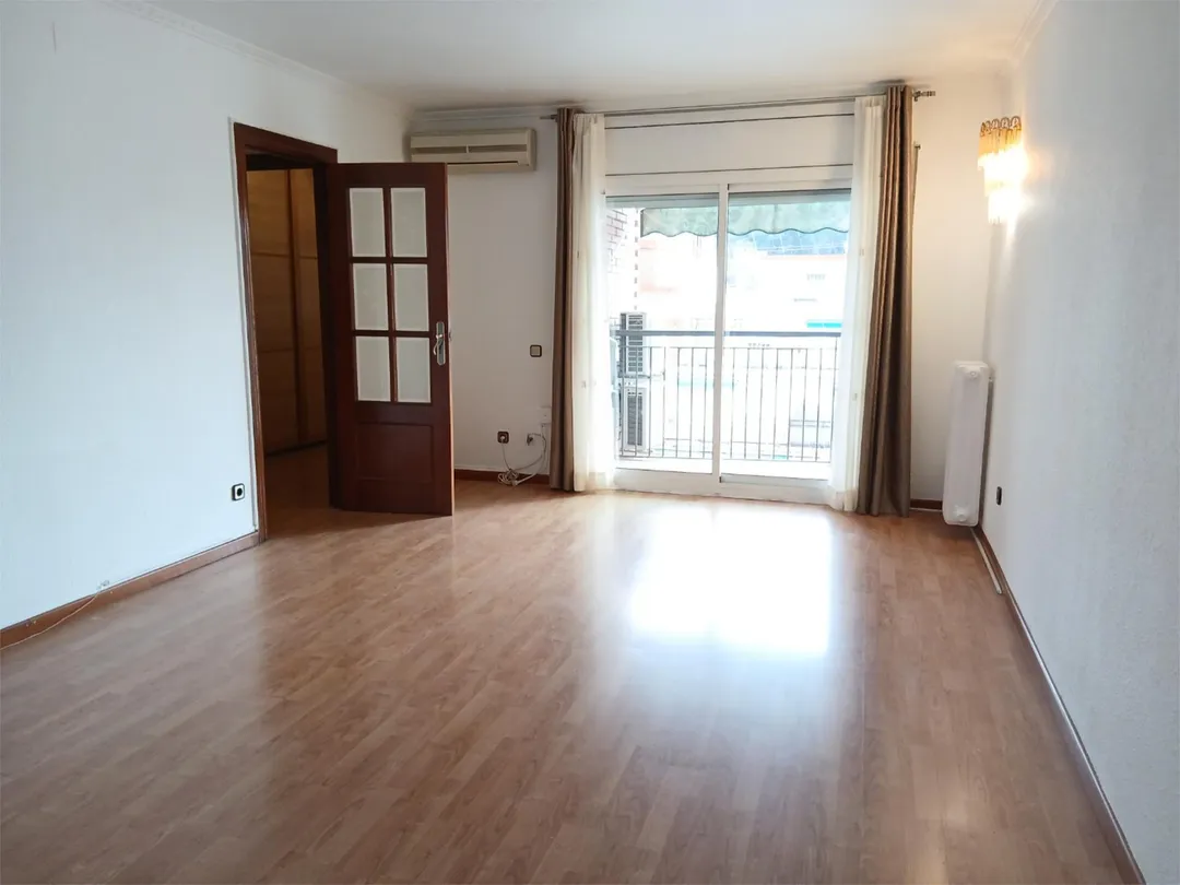 Piso en  Passeig de la Mare de Déu del Coll 74