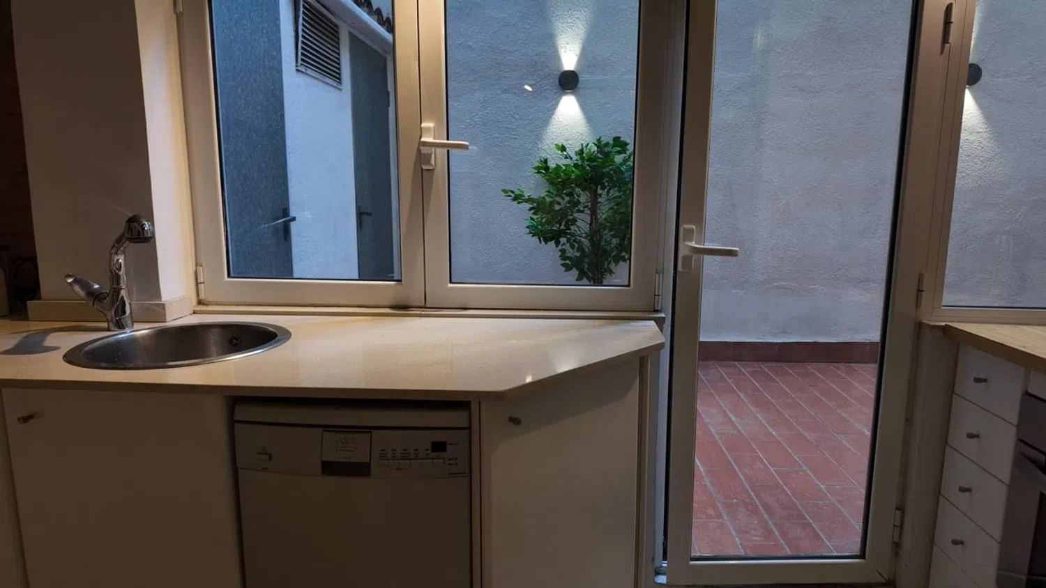Estudio en calle del Consell de Cent, 270 - Foto 7