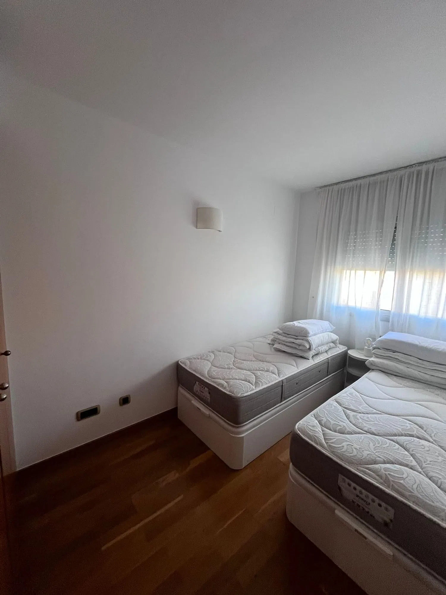 Piso en calle del Doctor Trueta, 45 - Foto 2