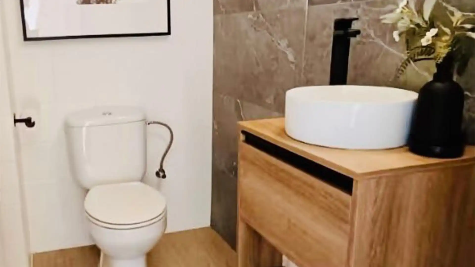 Piso en  Calle Jorge Guillén 15 - Foto 8