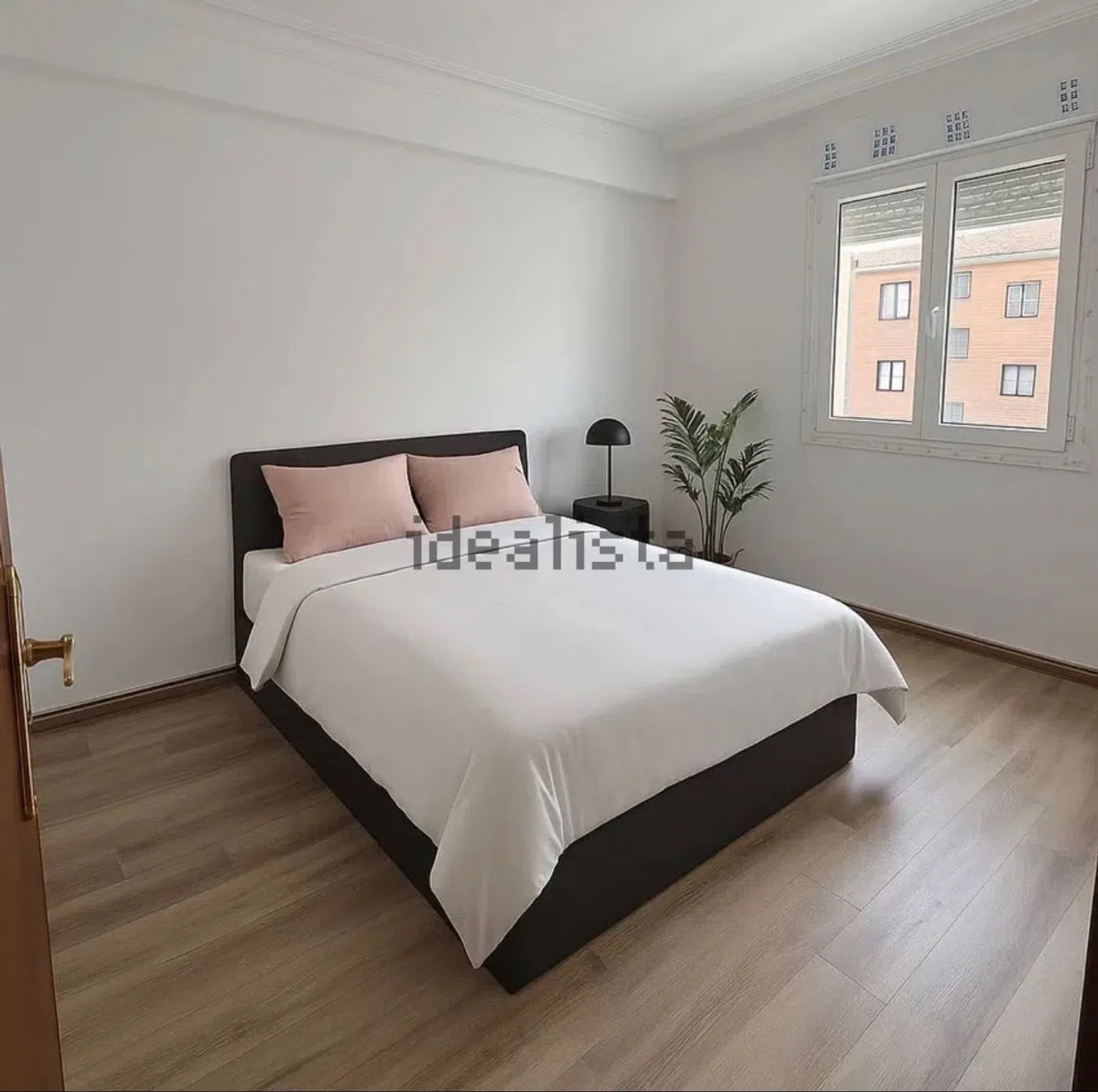 Piso en calle Castro Urdiales, 9 - Foto 3